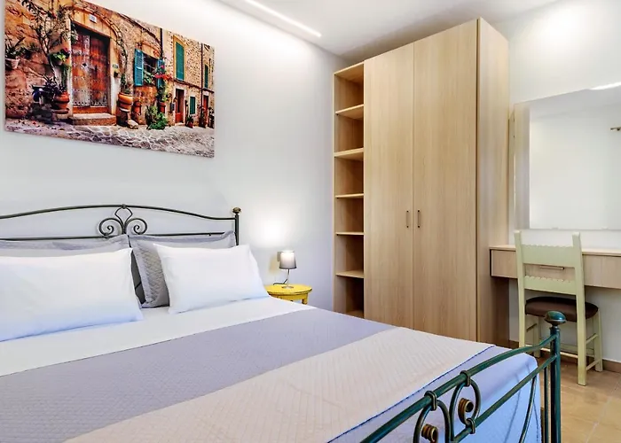 別荘 Argiros House *